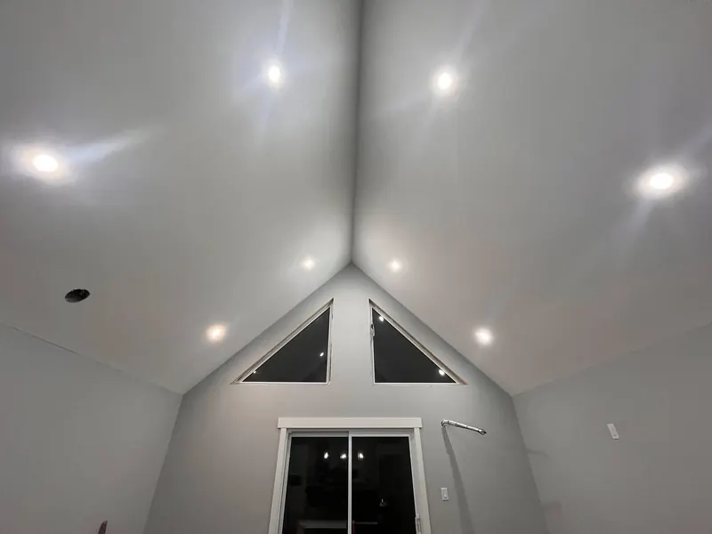 Vaulted ceiling with recessed pot lights